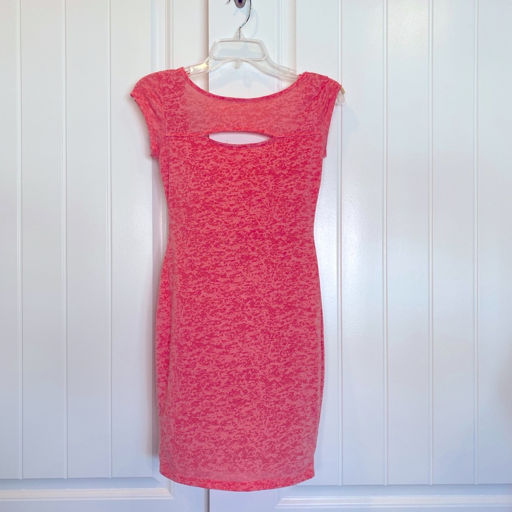 New!  Fitted Guess Cutout Pullover MIDI Dress